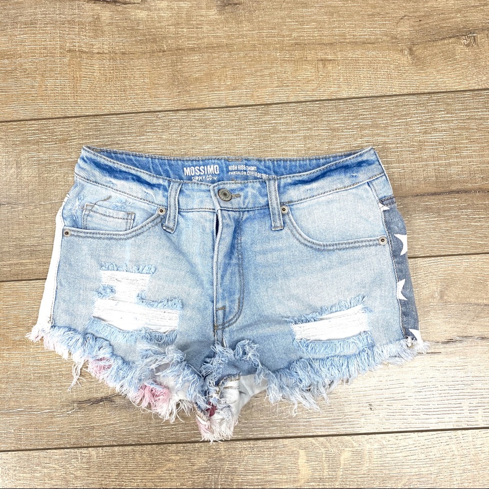 Mossimo ripped flag shorts